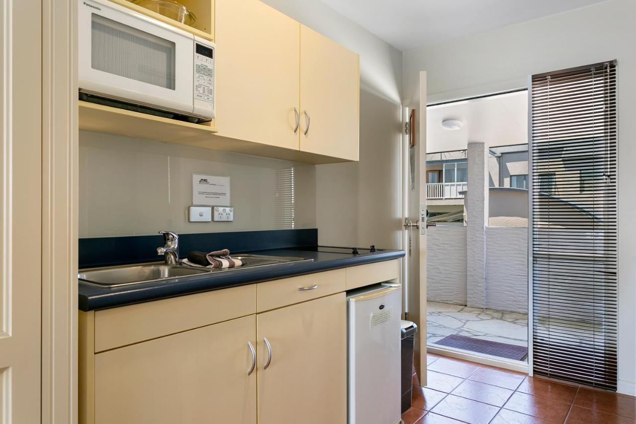 Baycrest Thermal Lodge Taupo Bagian luar foto