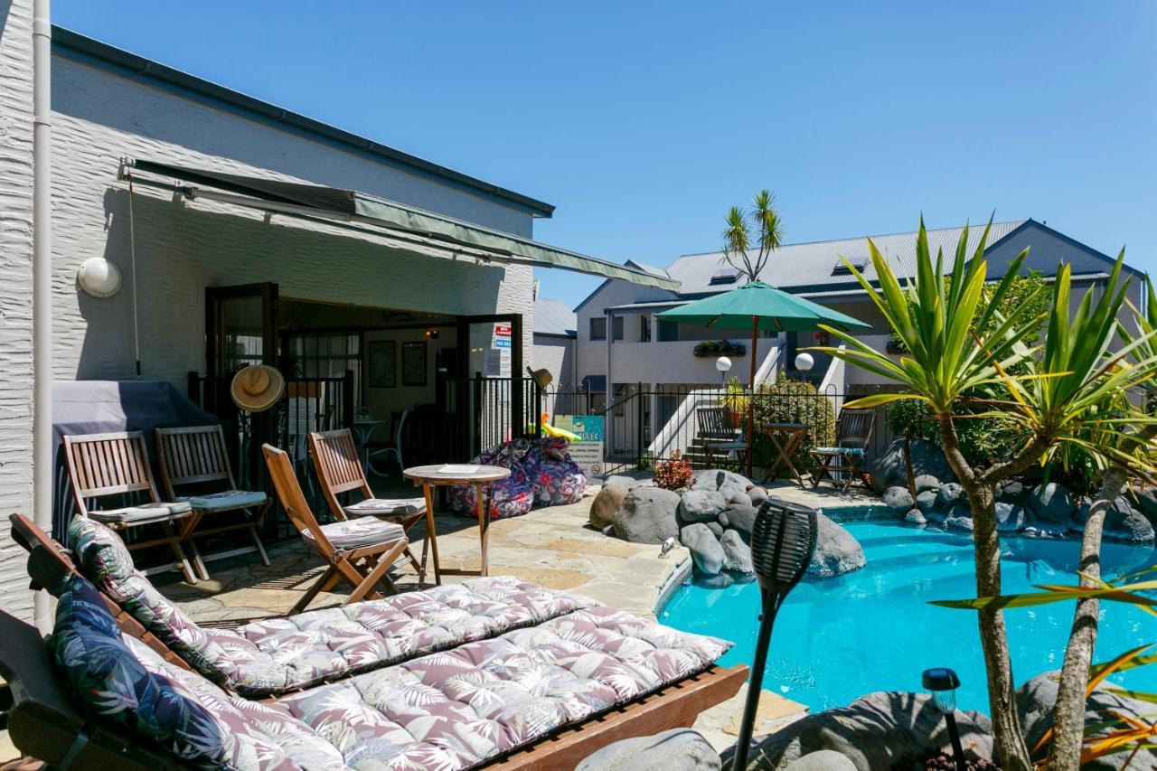 Baycrest Thermal Lodge Taupo Bagian luar foto