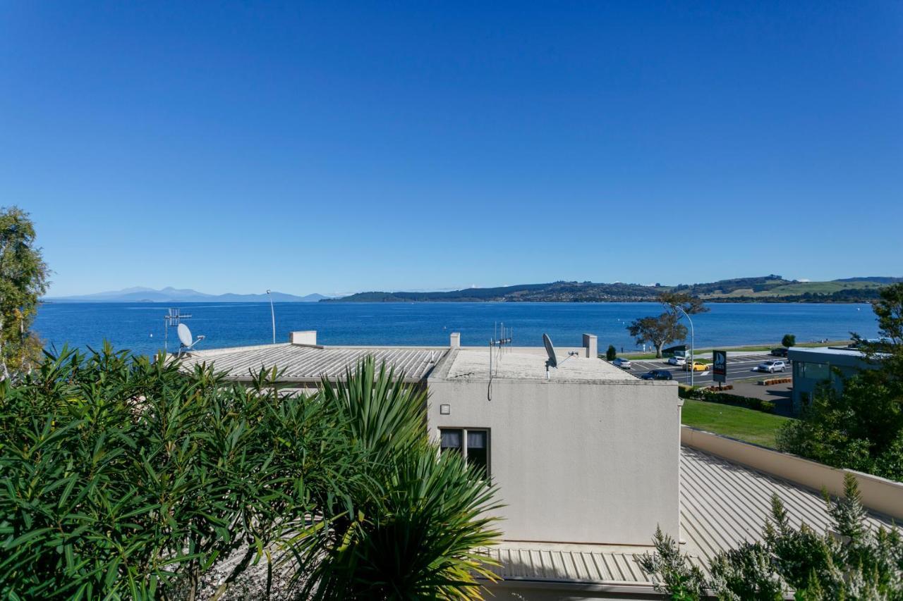 Baycrest Thermal Lodge Taupo Bagian luar foto
