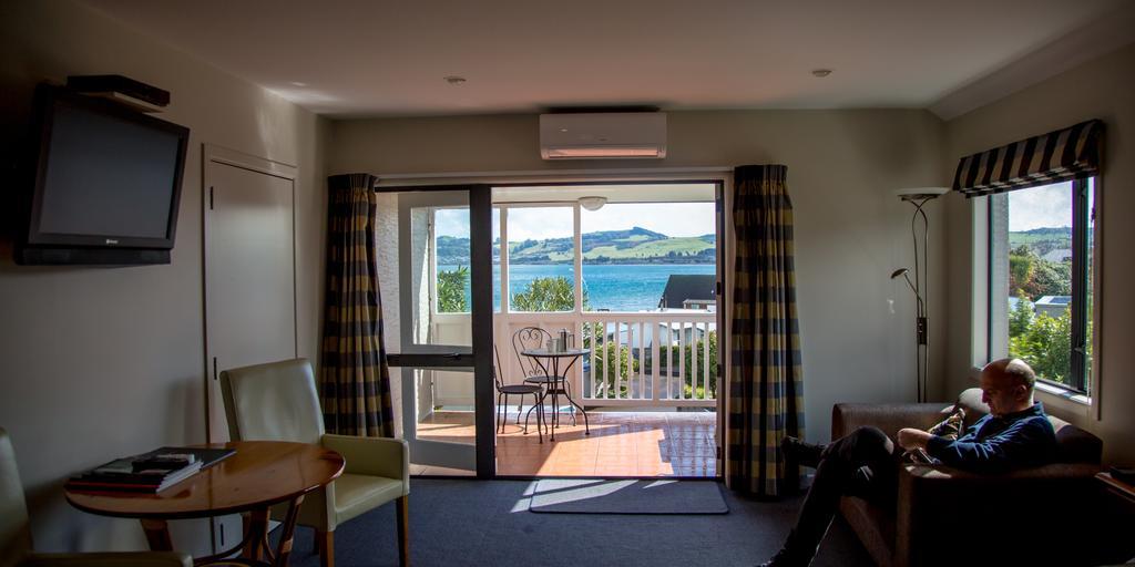 Baycrest Thermal Lodge Taupo Bagian luar foto